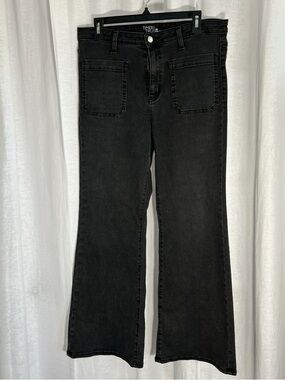 Time and Tru Black Flare Jeans with Patch Front Pockets